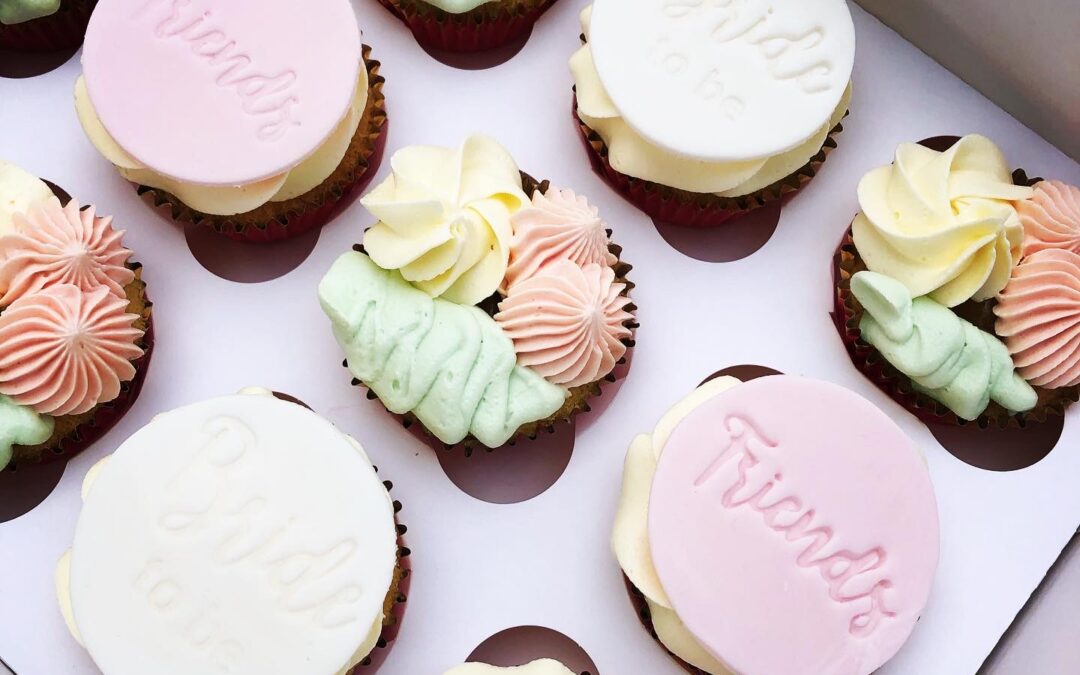 Cupcakes for your mum to celebrate how amazing she is